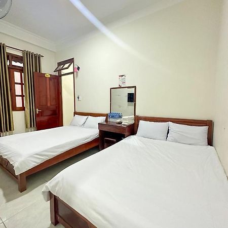 Guesthouse Thang Linh Dalat Exteriör bild